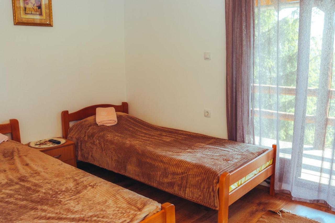 Etno Domacinstvo Milenkovic Villa Despotovac Buitenkant foto