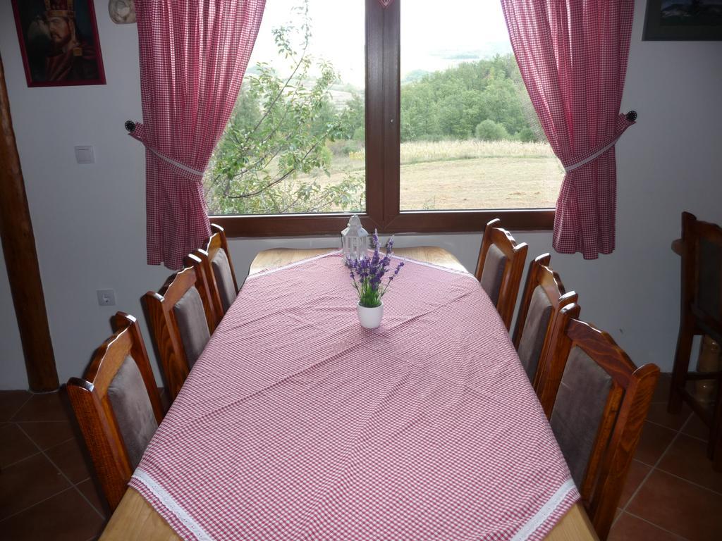 Etno Domacinstvo Milenkovic Villa Despotovac Buitenkant foto